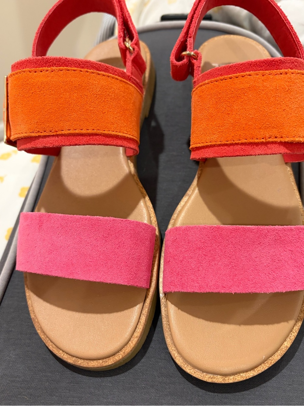 Sorel Pink & Orange Two-Tone Sandals - Picture 6 of 6